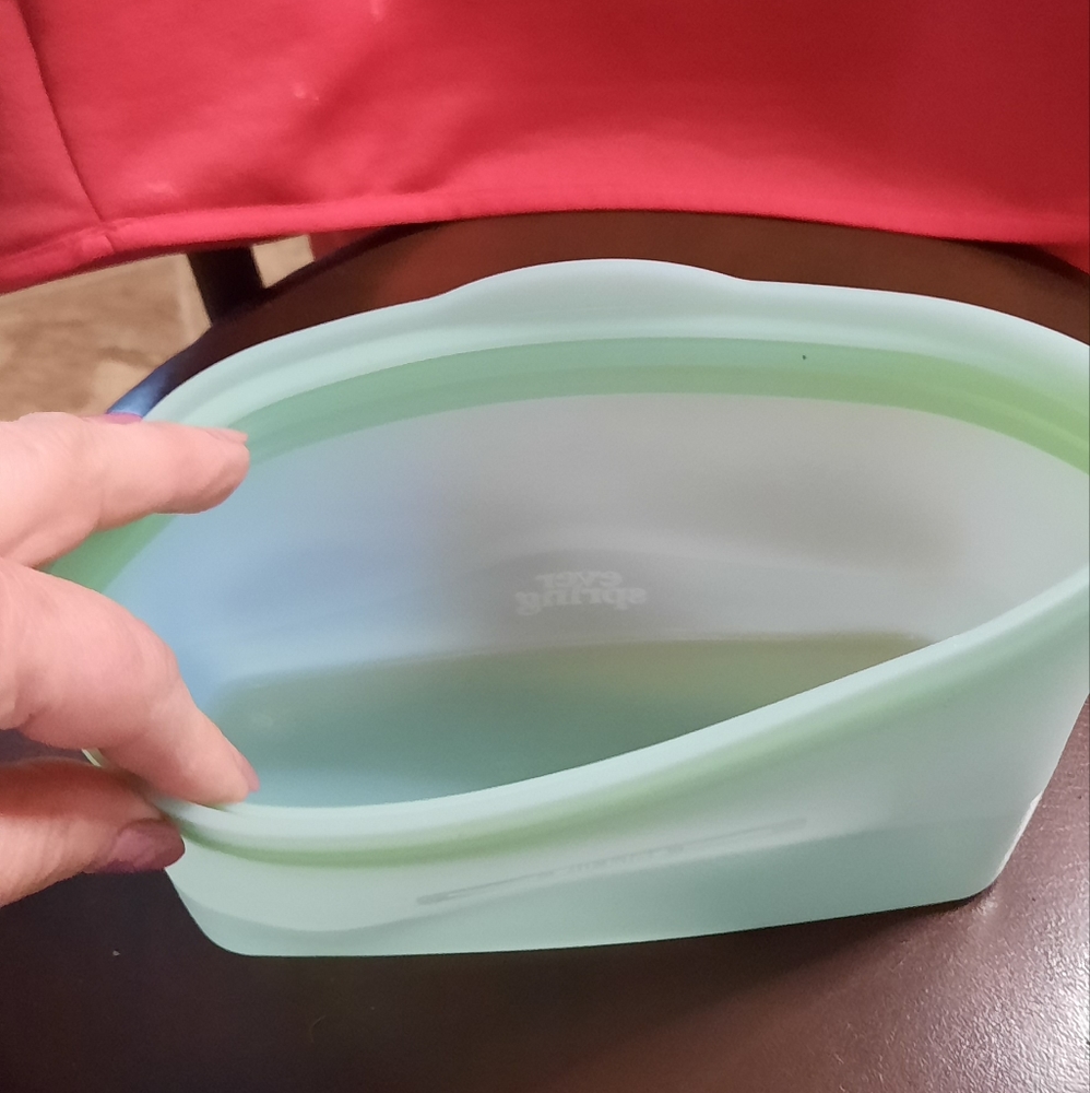 Ever Spring Reusable Food-Safe Bag - Picture 2 of 4